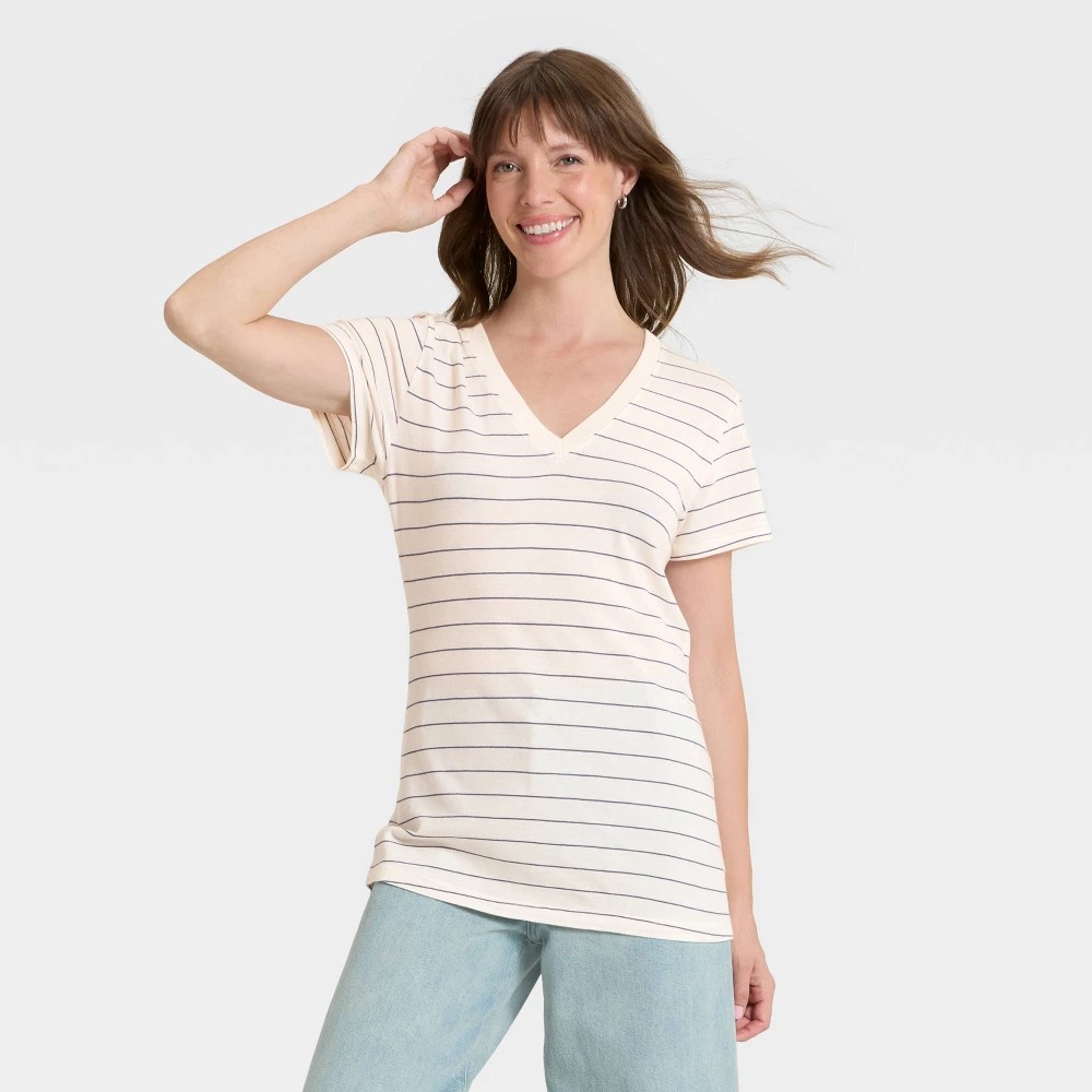 STR | Women's Short Sleeve V-Neck T-Shirt - Universal Thread™ Cream Striped M
