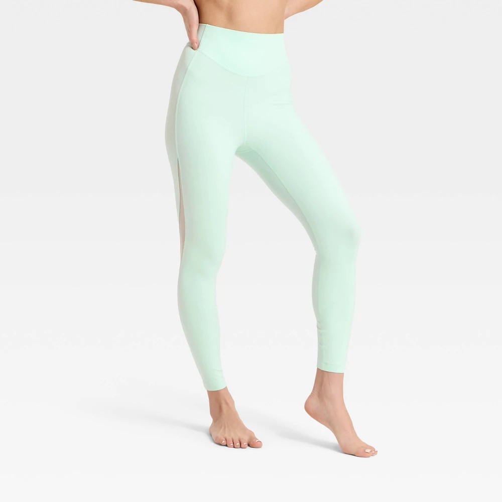STR | Women's Everyday Soft Ultra High Rise Mesh 7/8 Leggings - All In Motion™ Mint Green M