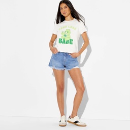 STR | Women's Denim Cut-Off Mid-Rise Curvy Shorts - Wild Fable™ Medium Wash 4